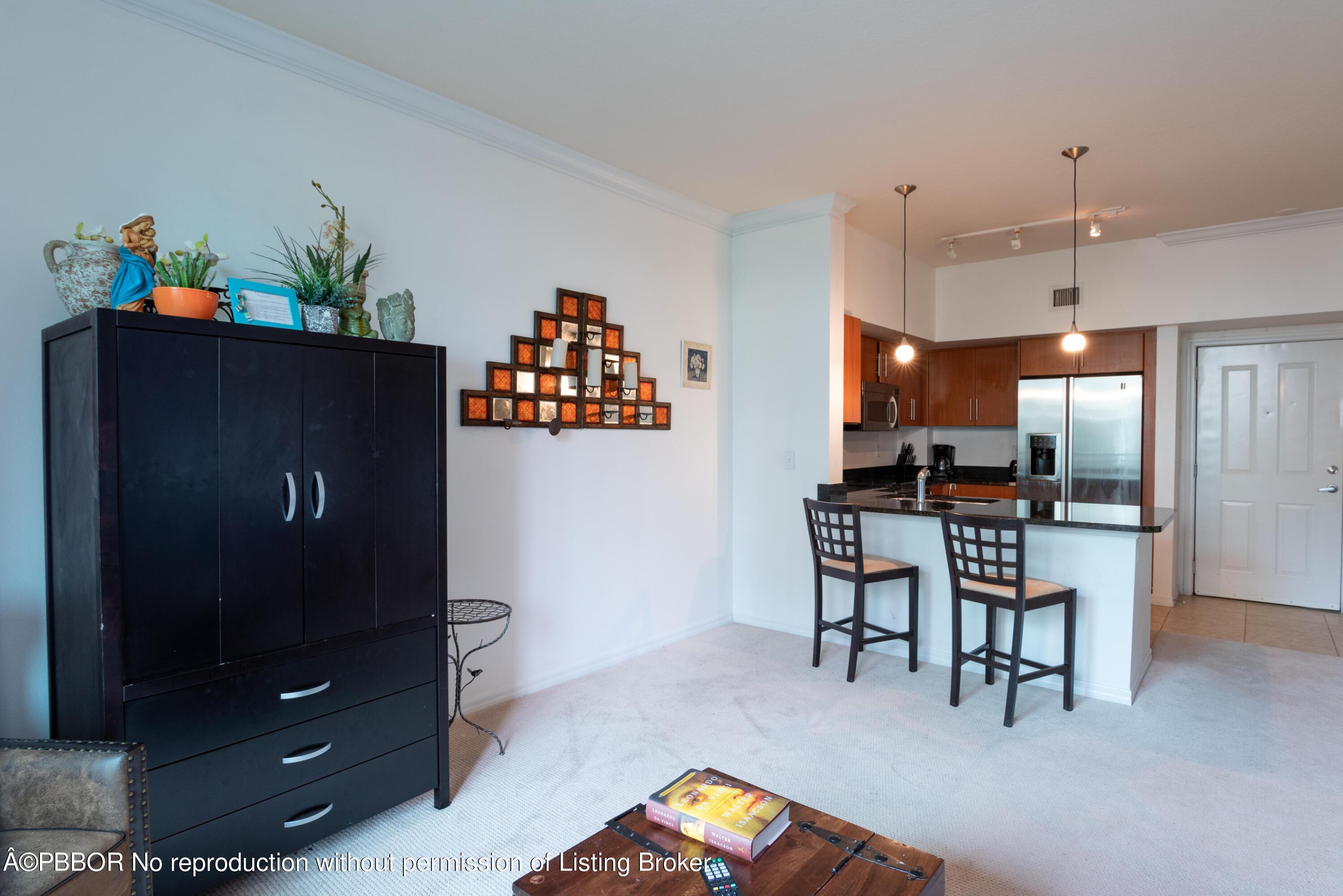 600 S Dixie Hwy Unit: 808