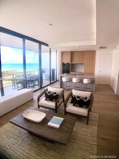 8701 Collins Ave, #503