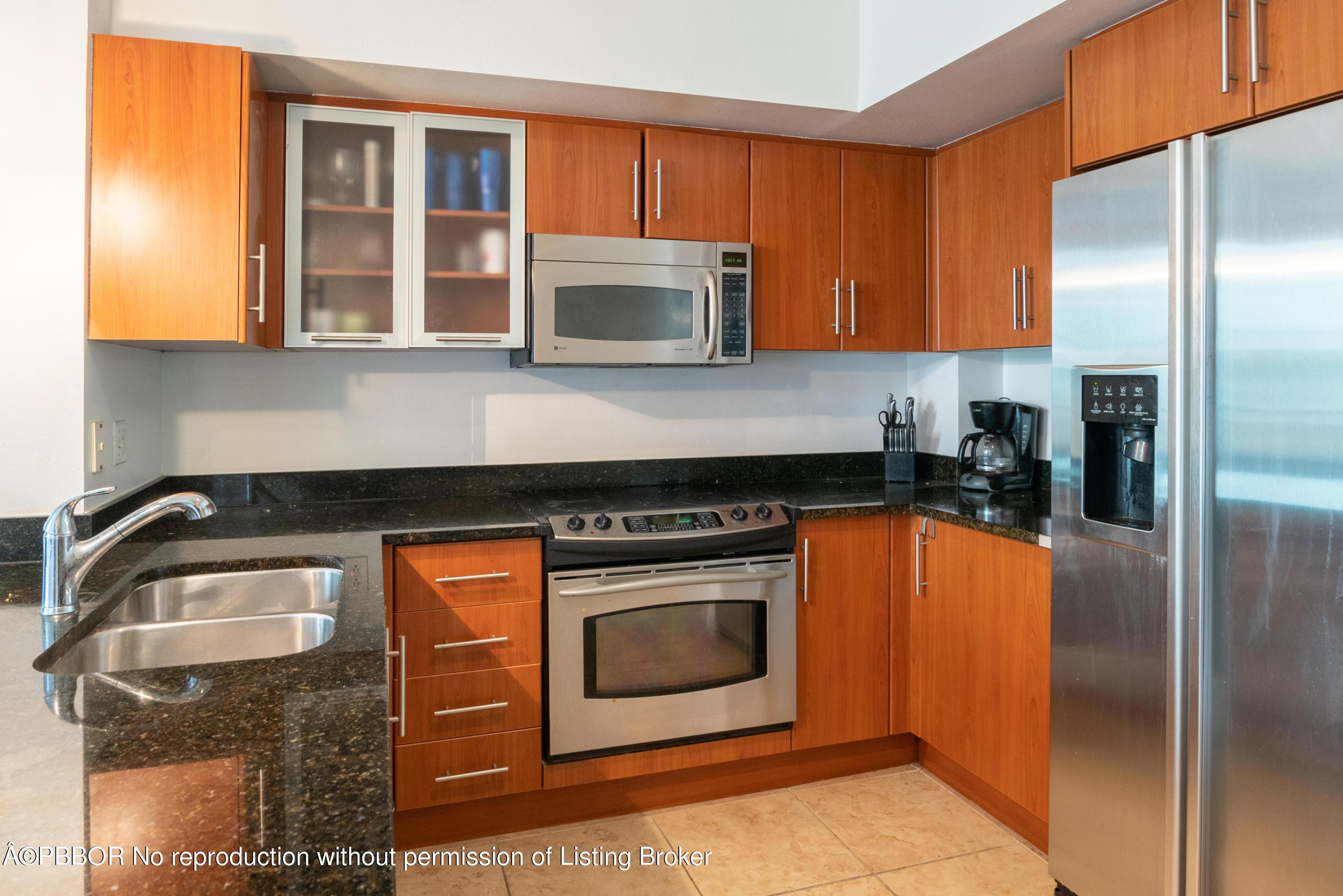 600 S Dixie Hwy Unit: 808