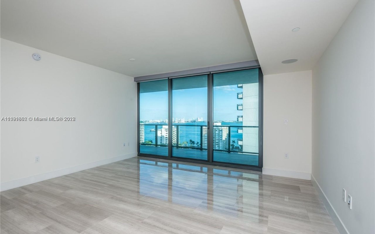 1451 Brickell Ave Unit: 1702
